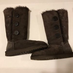 UGG Bailey button boots